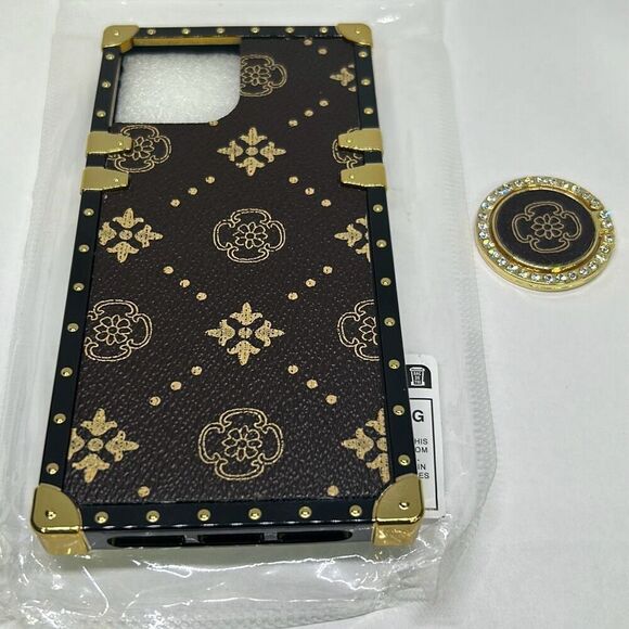 iPhone 15 Pro Designer Look Phone Case - Picture 2 of 3